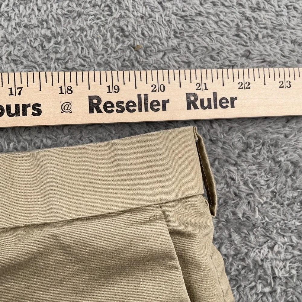 Banana Republic Shorts Mens 40 Khaki Chino Flat Front 9